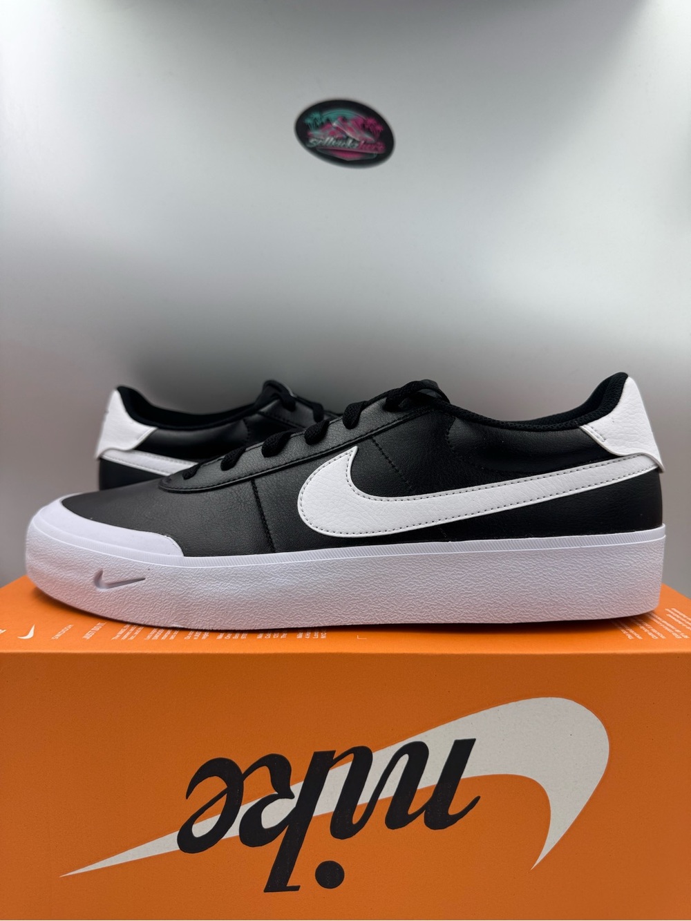 Nike Court Shot Black White BRAND NEW Size 11